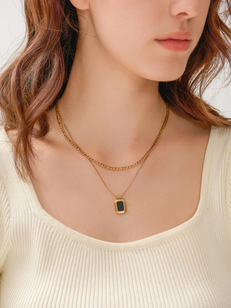 Mare 18K Stack Necklace with Square Pendant