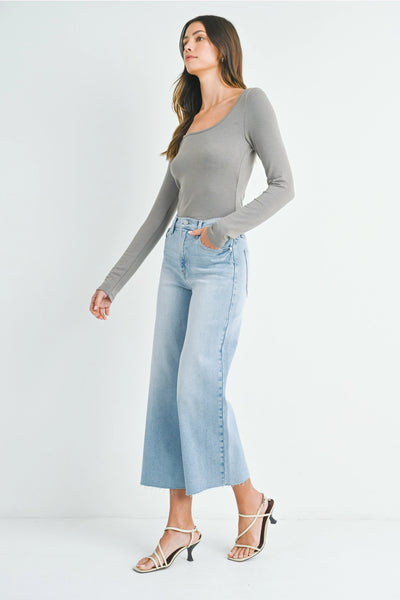 Scissor Cut Wide Leg Jeans -- Light Wash