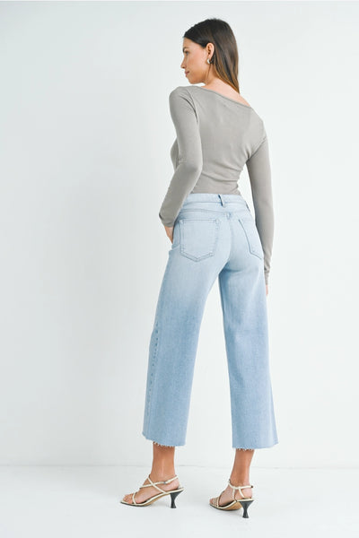 Scissor Cut Wide Leg Jeans -- Light Wash