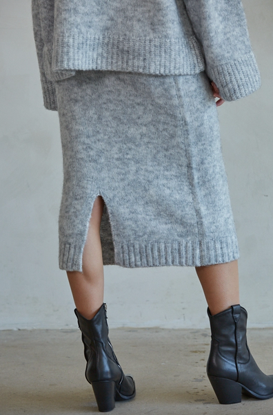 Robyn Skirt -- Heather Gray