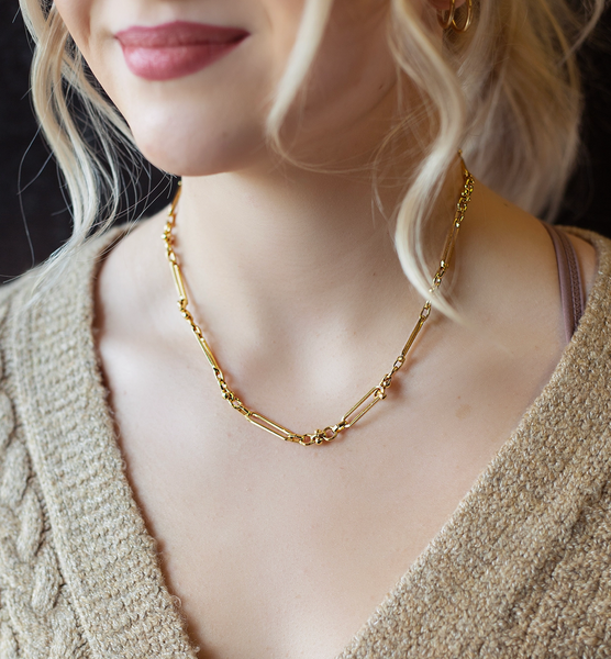 Gold Toggle Chain Necklace - 18"