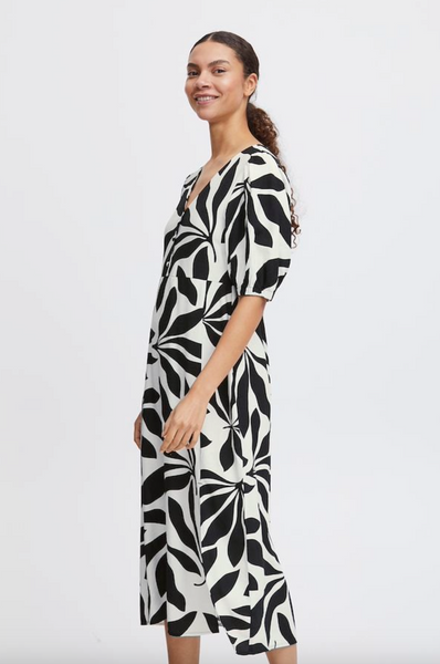 Janine Dress -- Black Palms